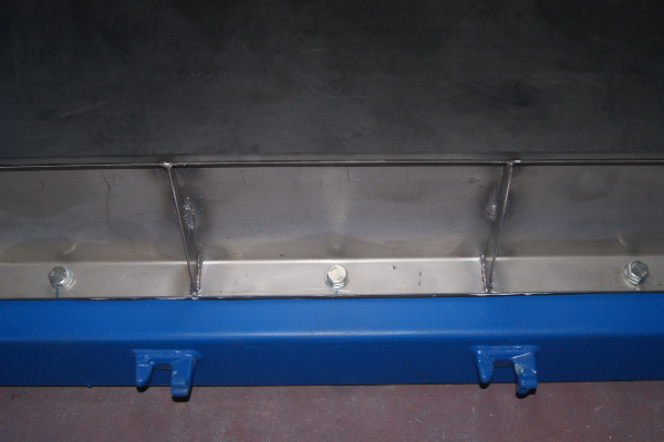 open top container reinforced floor